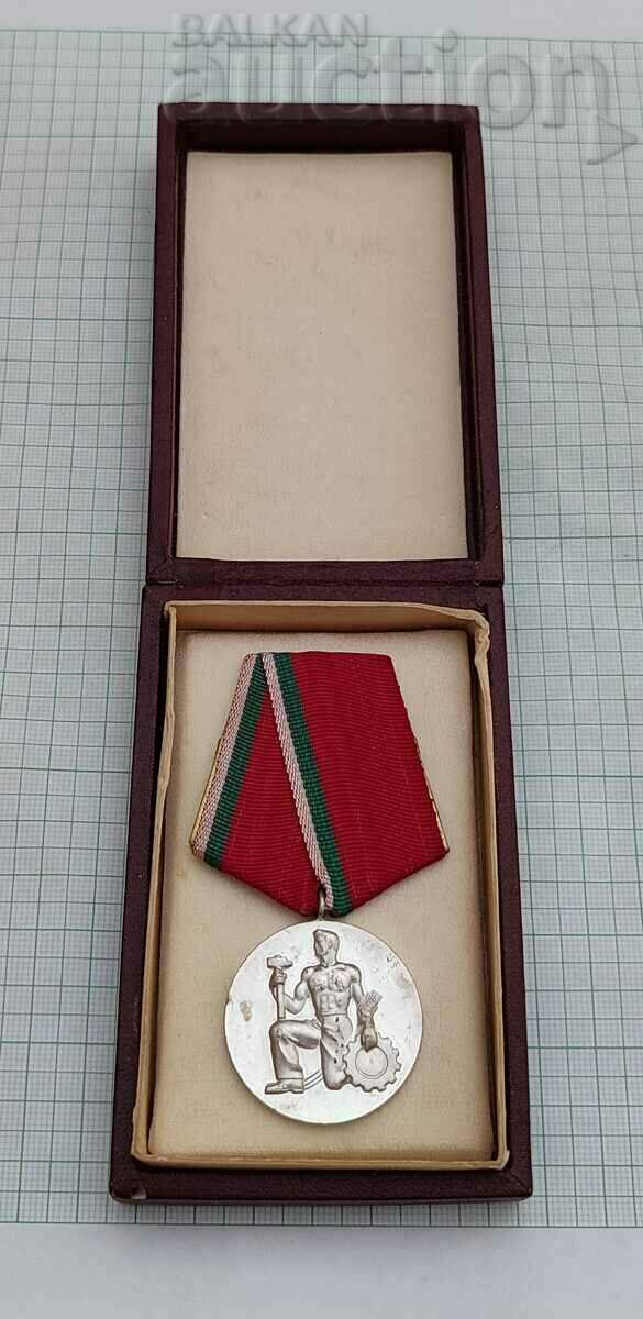 NATIONAL ORDER OF LABOR SILVER BOX - 7 NATIONAL ORDER OF LABOR SILVER BOX - 7