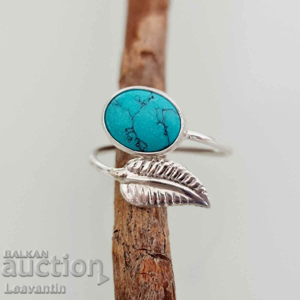 Adjustable silver ring with Turquoise