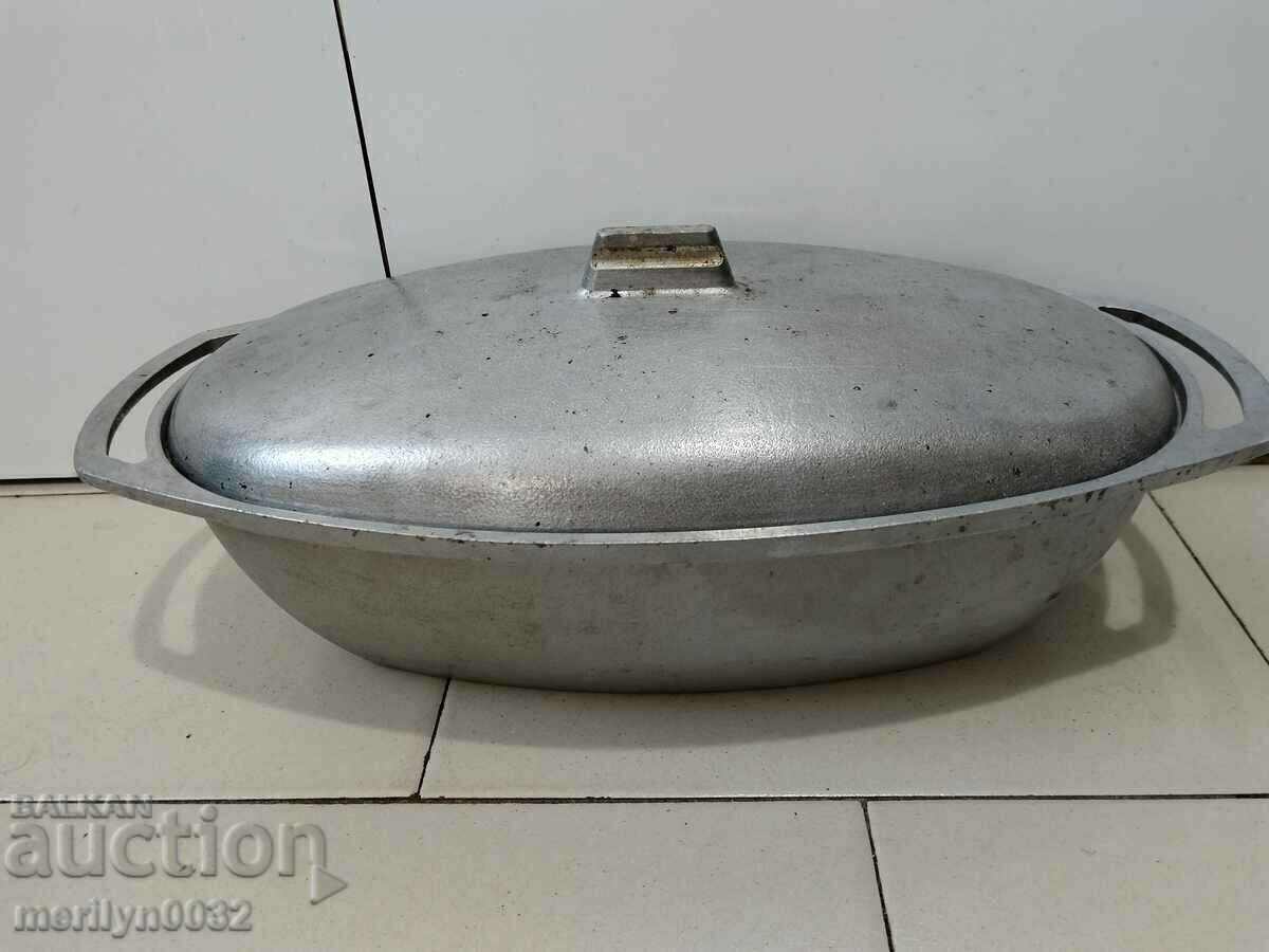 Caserolă veche din aluminiu Caserolă din URSS