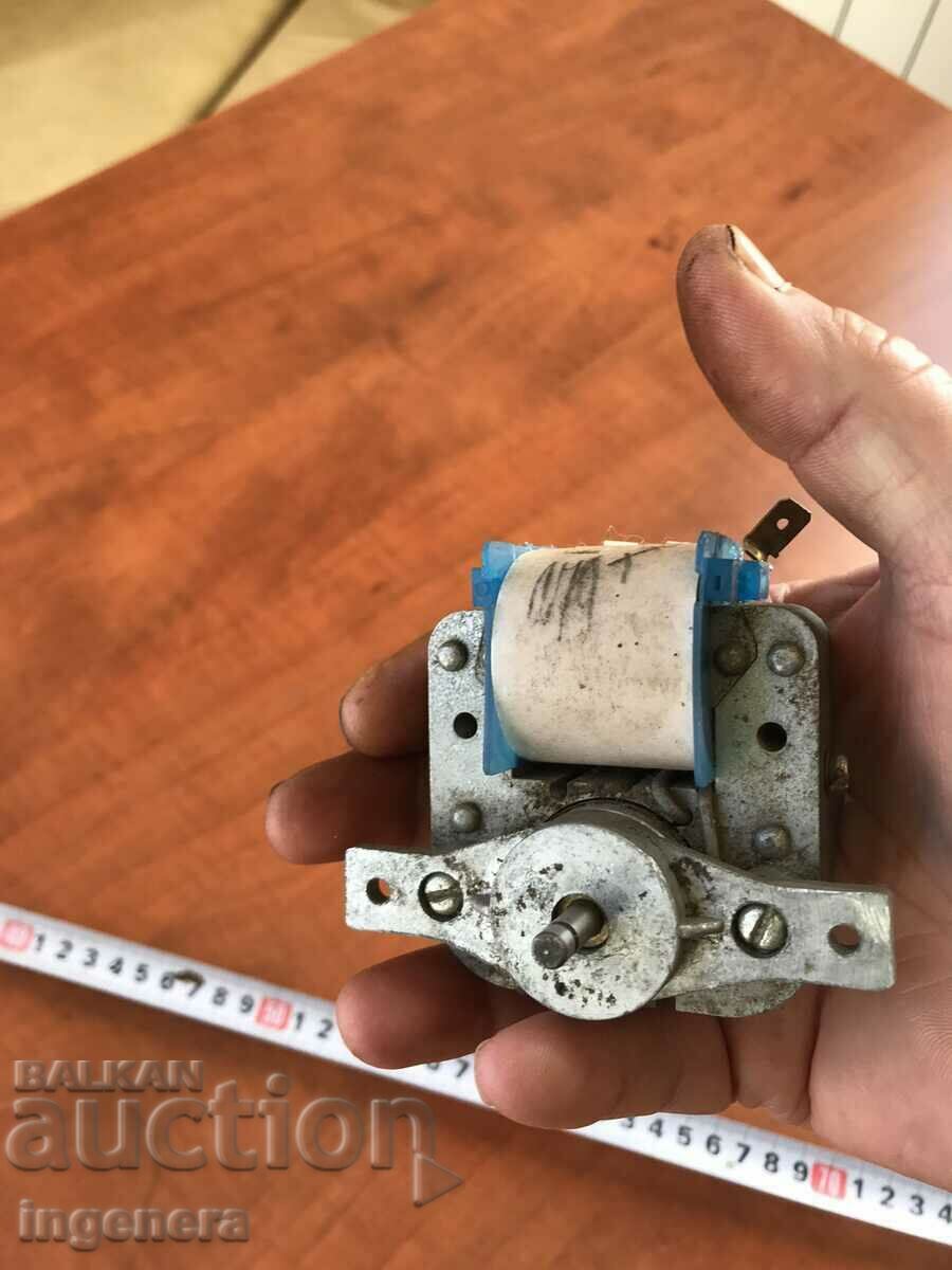 Auction  EL. MOTOR MICRO OKLO 2 W 220 V FOR FAN OR OTHER