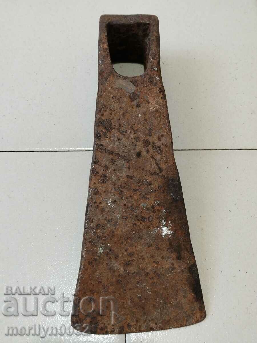 Old forged turnhoe, wrought iron, hoe, blade, axe with price 39.00 BGN | € 19.94 Old forged turnhoe, wrought iron, hoe, blade, axe with price 39.00 BGN | € 19.94
