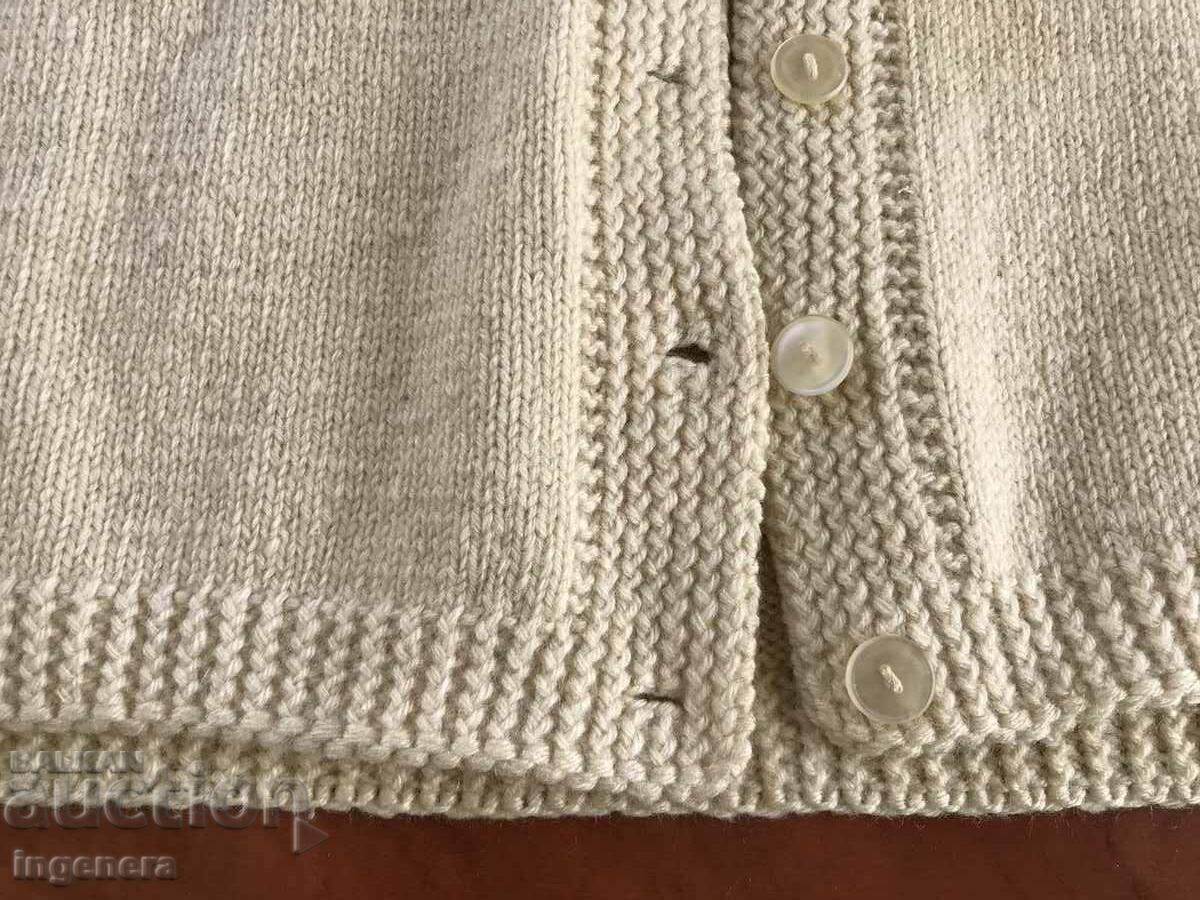 HAND KNIT WOOL VEST NEW with price 35.00 BGN | € 17.90 HAND KNIT WOOL VEST NEW with price 35.00 BGN | € 17.90