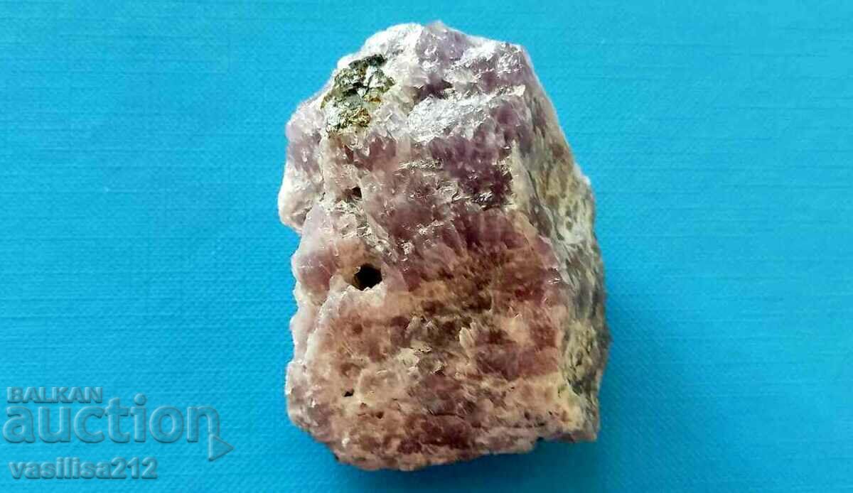 Amethyst, district of Chala, village of Spahievo! with price 8.00 BGN | € 4.09 Amethyst, district of Chala, village of Spahievo! with price 8.00 BGN | € 4.09