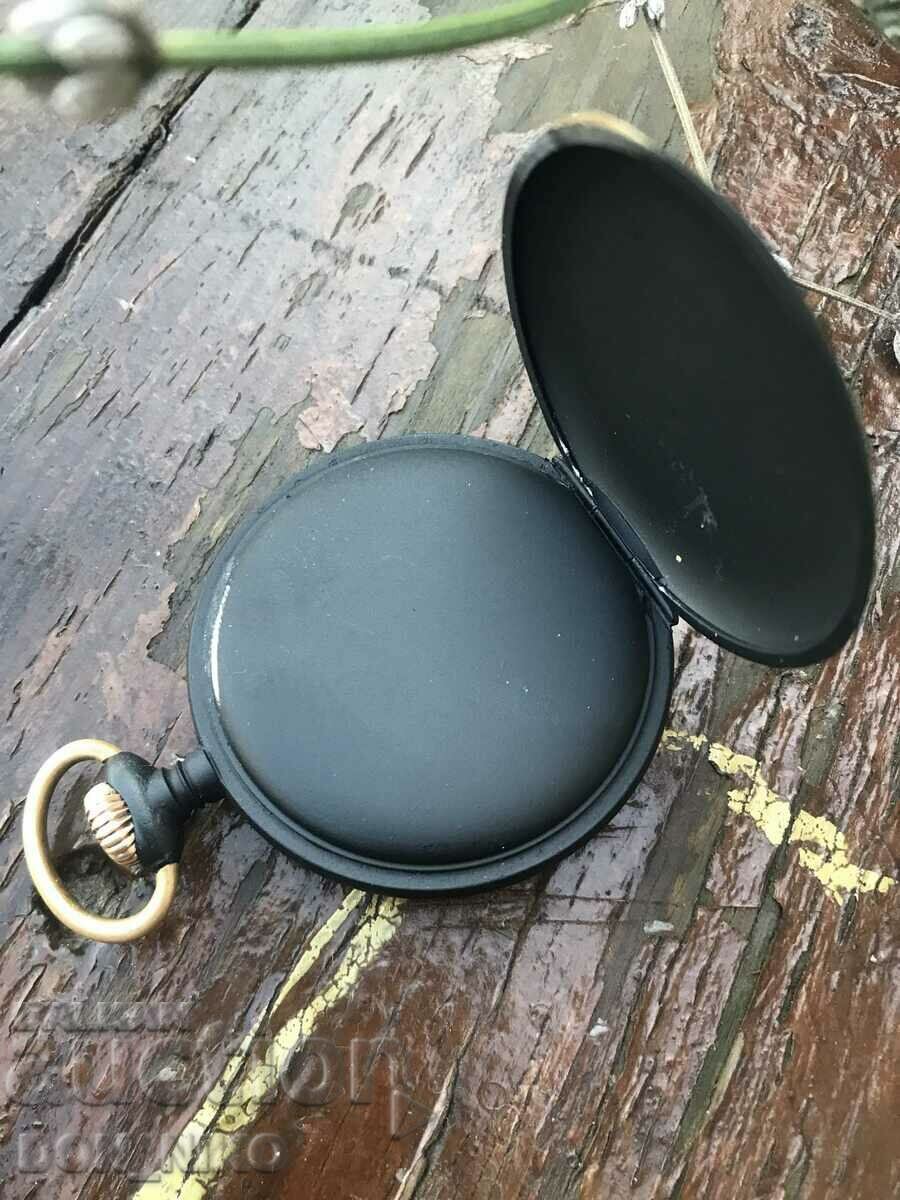 Delivery of Pocket watch Delivery of Pocket watch