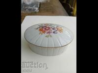 A beautiful porcelain jewelry box