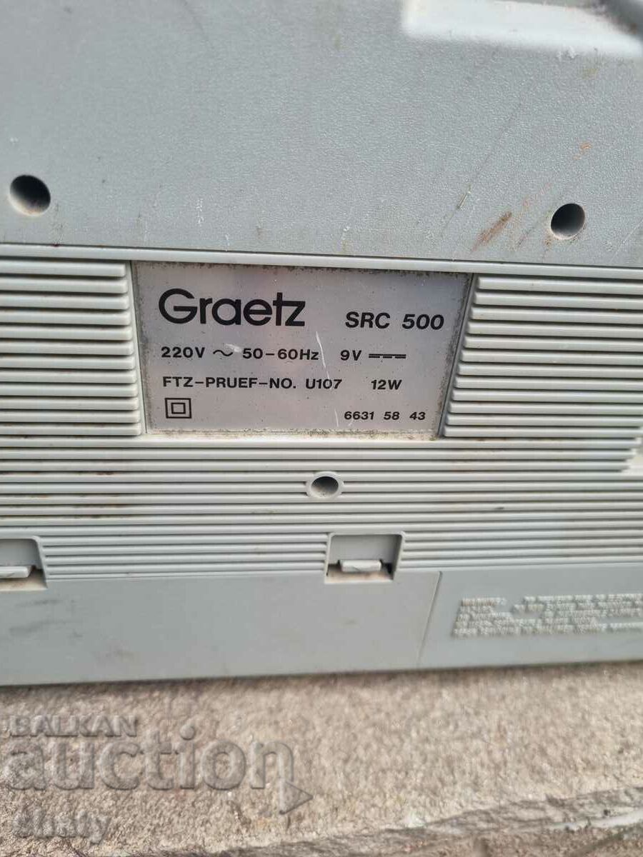 Un casetofon vechi. - 6