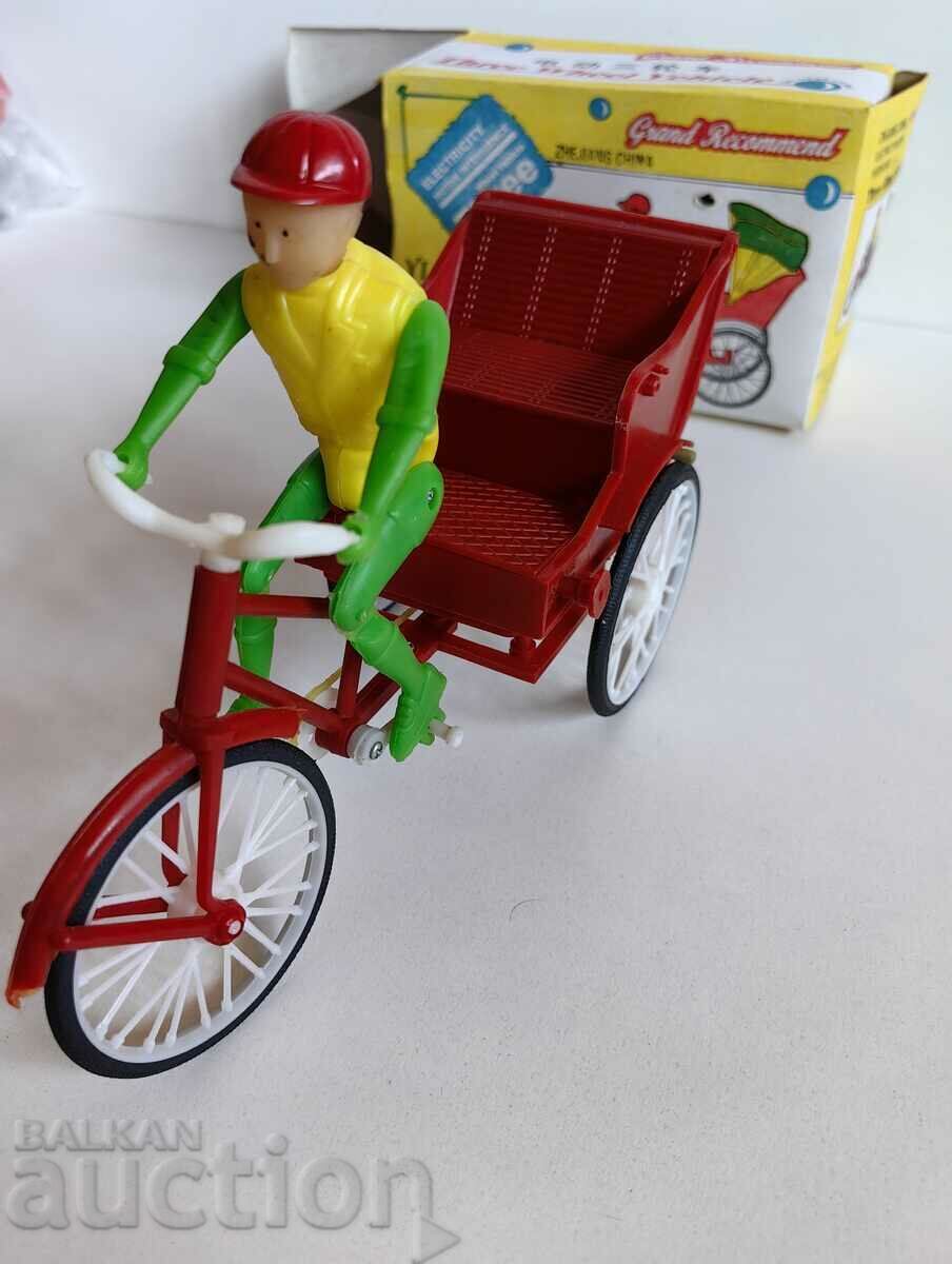 SOC CHINESE MECHANICAL TOY BATTERIES BOX CYCLER - 5 SOC CHINESE MECHANICAL TOY BATTERIES BOX CYCLER - 5