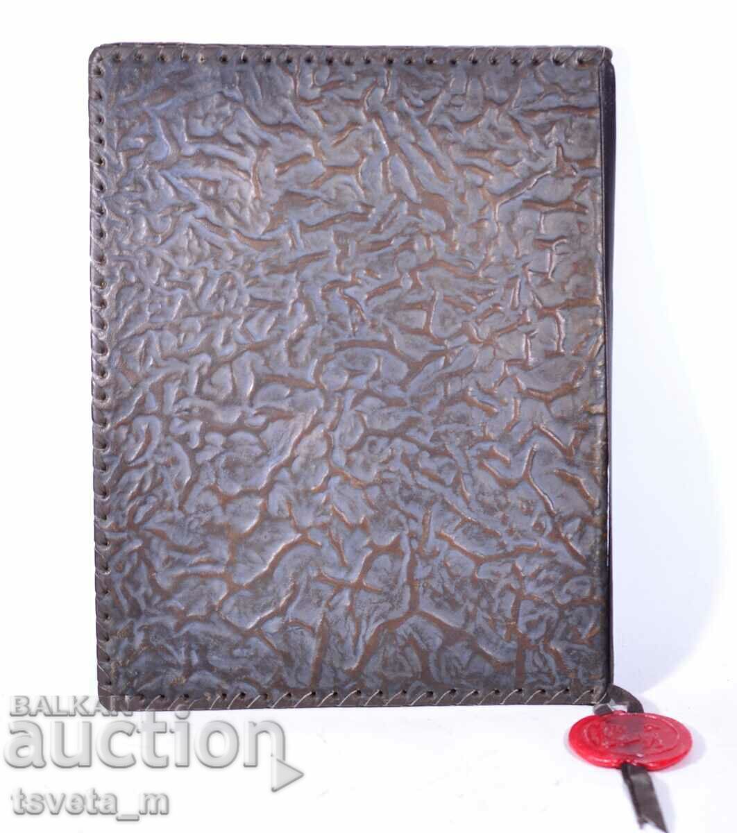 Retro Vintage 80's Luxury Leather Letter Folders with price 25.00 BGN | € 12.78 Retro Vintage 80's Luxury Leather Letter Folders with price 25.00 BGN | € 12.78