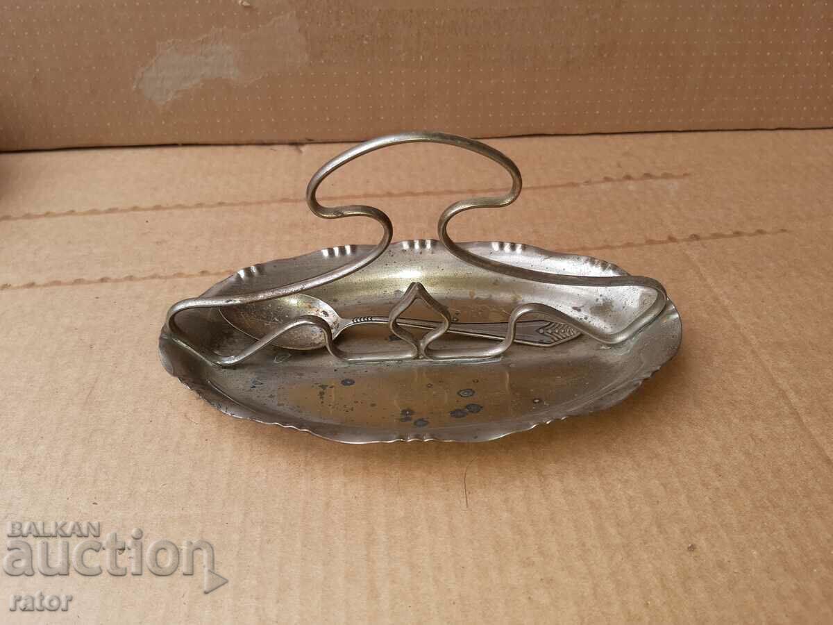 Licitație Vas vechi, vas, lingură - vechi de 100 de ani