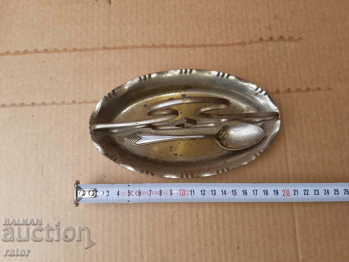 Delivery of Old vessel, vessel, spoon - 100 years old Delivery of Old vessel, vessel, spoon - 100 years old