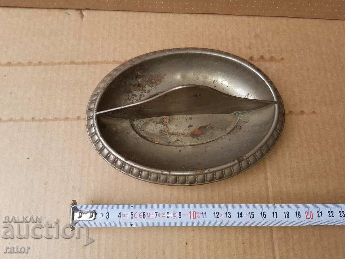 Delivery of Old silver-plated dish, small dish, spoon - 100 years old Delivery of Old silver-plated dish, small dish, spoon - 100 years old