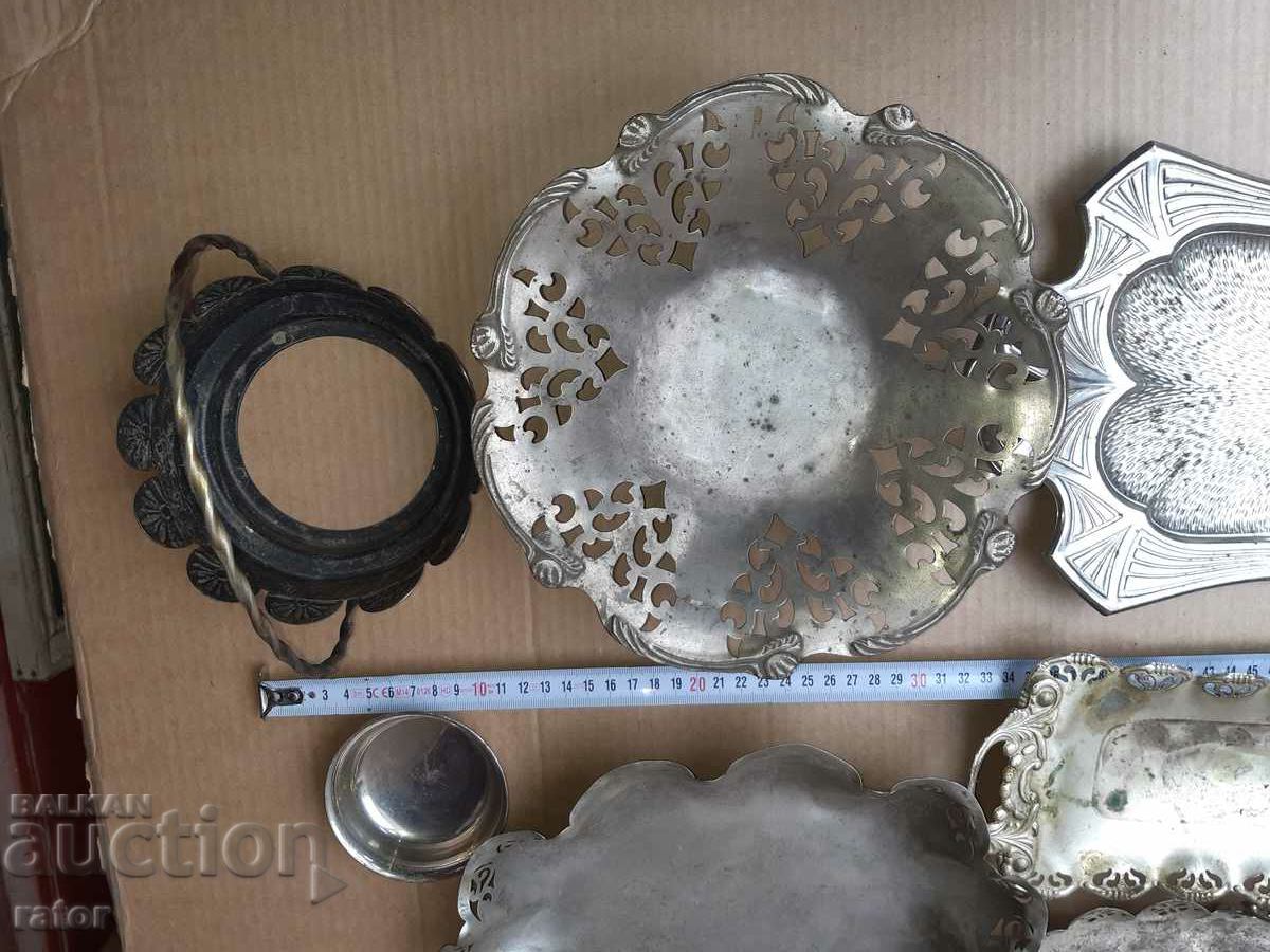Lot of old metal dishes - fruit bowls, etc. - 14 pieces - 5 Lot of old metal dishes - fruit bowls, etc. - 14 pieces - 5