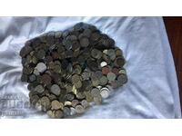 LARGE LOT OF COINS 1077 NUMBERS