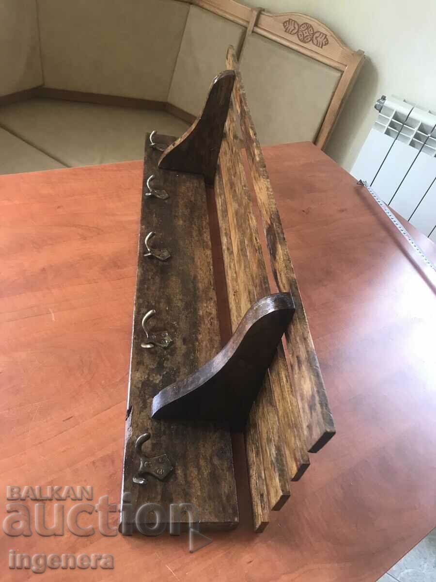 Livrarea Umeraș Umeraș PERETE LEMN ANTICH CU RAFT Livrarea Umeraș Umeraș PERETE LEMN ANTICH CU RAFT