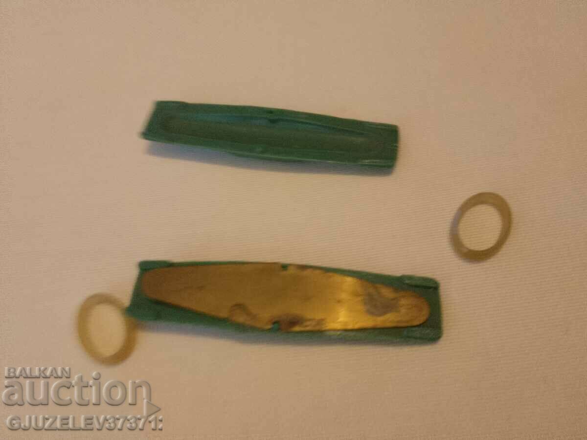 Momeală cu fluier de vânătoare vintage URSS de colecție, imitație - 5 Momeală cu fluier de vânătoare vintage URSS de colecție, imitație - 5