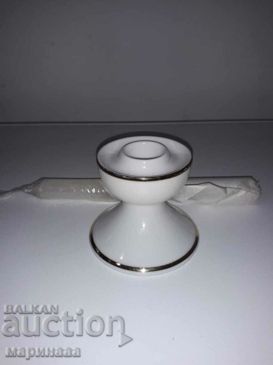 Delivery of CANDLESTICK. PORCELAIN. GOLD. GERMANY Delivery of CANDLESTICK. PORCELAIN. GOLD. GERMANY