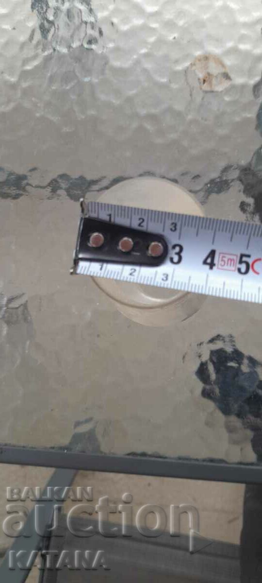 Delivery of Gas lamp glass, bottle