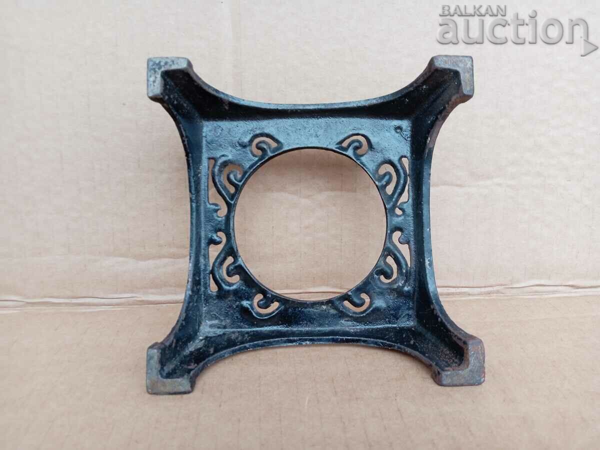 Delivery of HARRAS #10 cast iron base primus lamp 30s