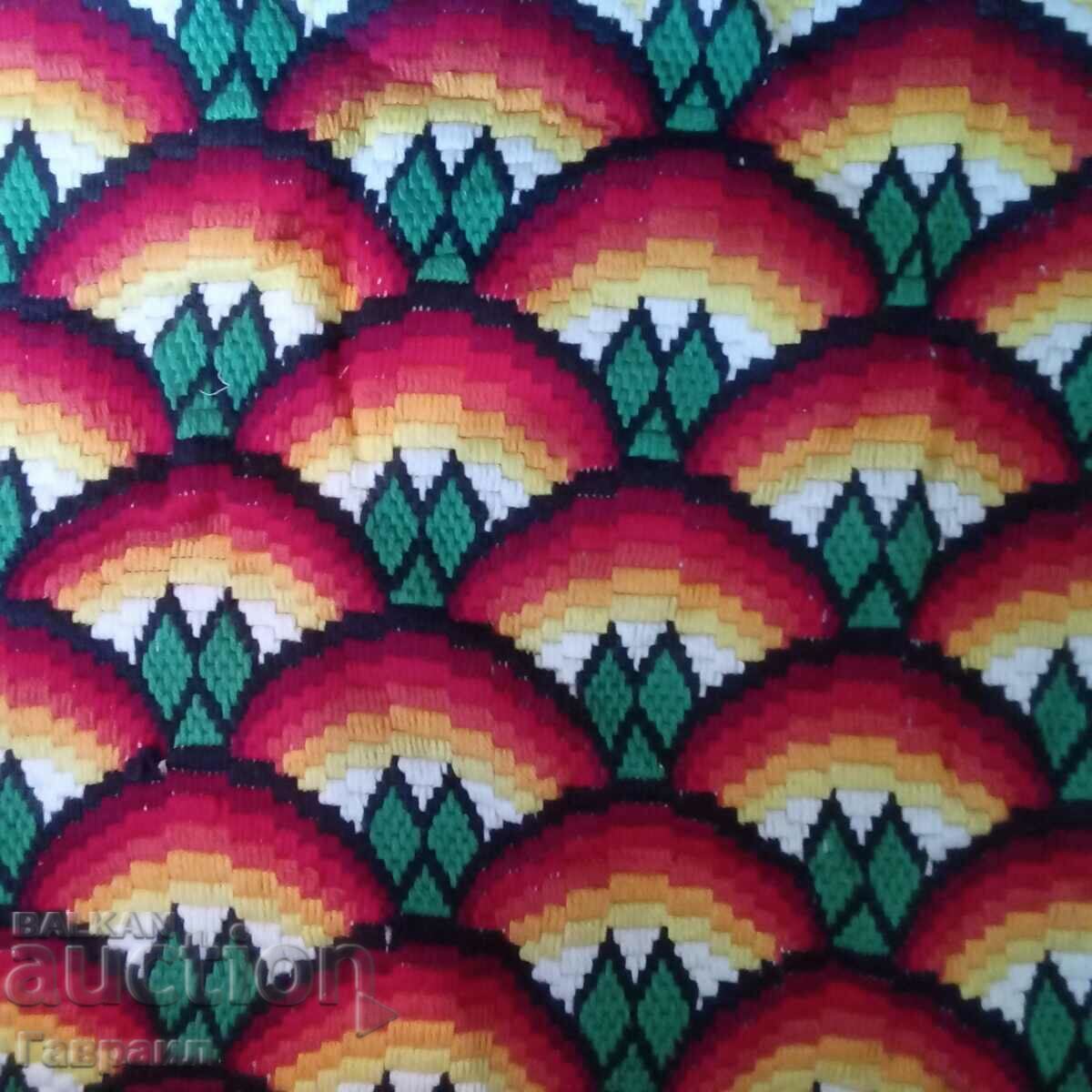 Licitație Două părți pentru o față de pernă Licitație Două părți pentru o față de pernă