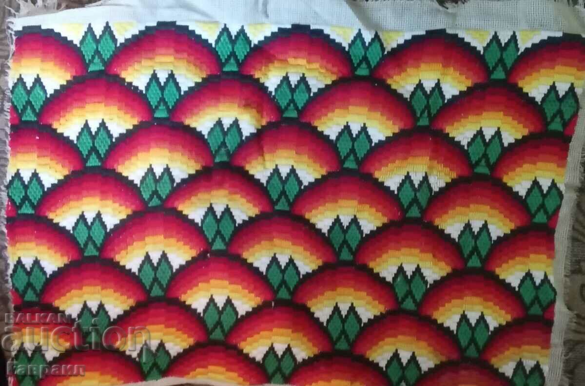 Livrarea Două părți pentru o față de pernă Livrarea Două părți pentru o față de pernă