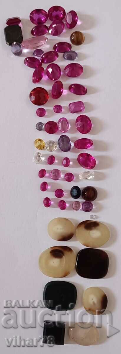 Lot of 55 stones - rubies and others - 5 Lot of 55 stones - rubies and others - 5