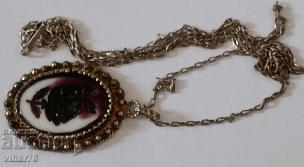 Delivery of Old silver pendant Delivery of Old silver pendant