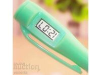 Pen with electronic clock - green pen date student