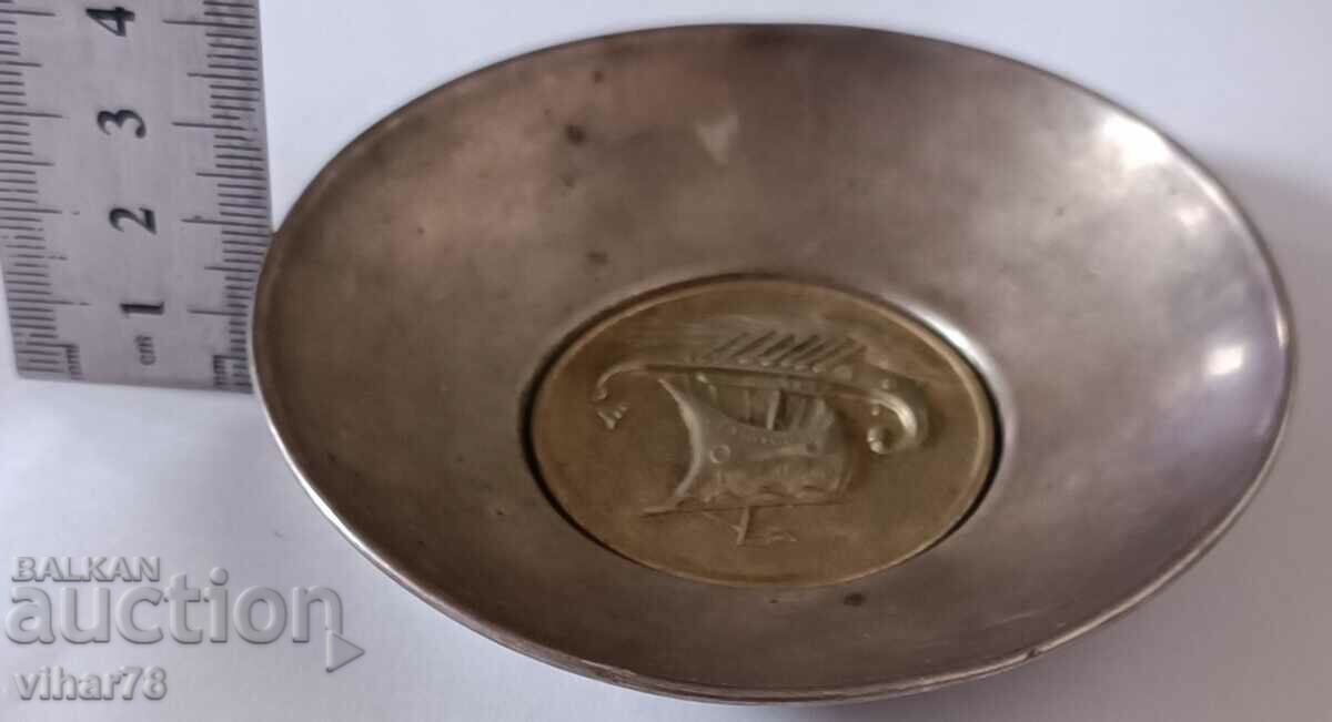 silver saucer - 5 silver saucer - 5