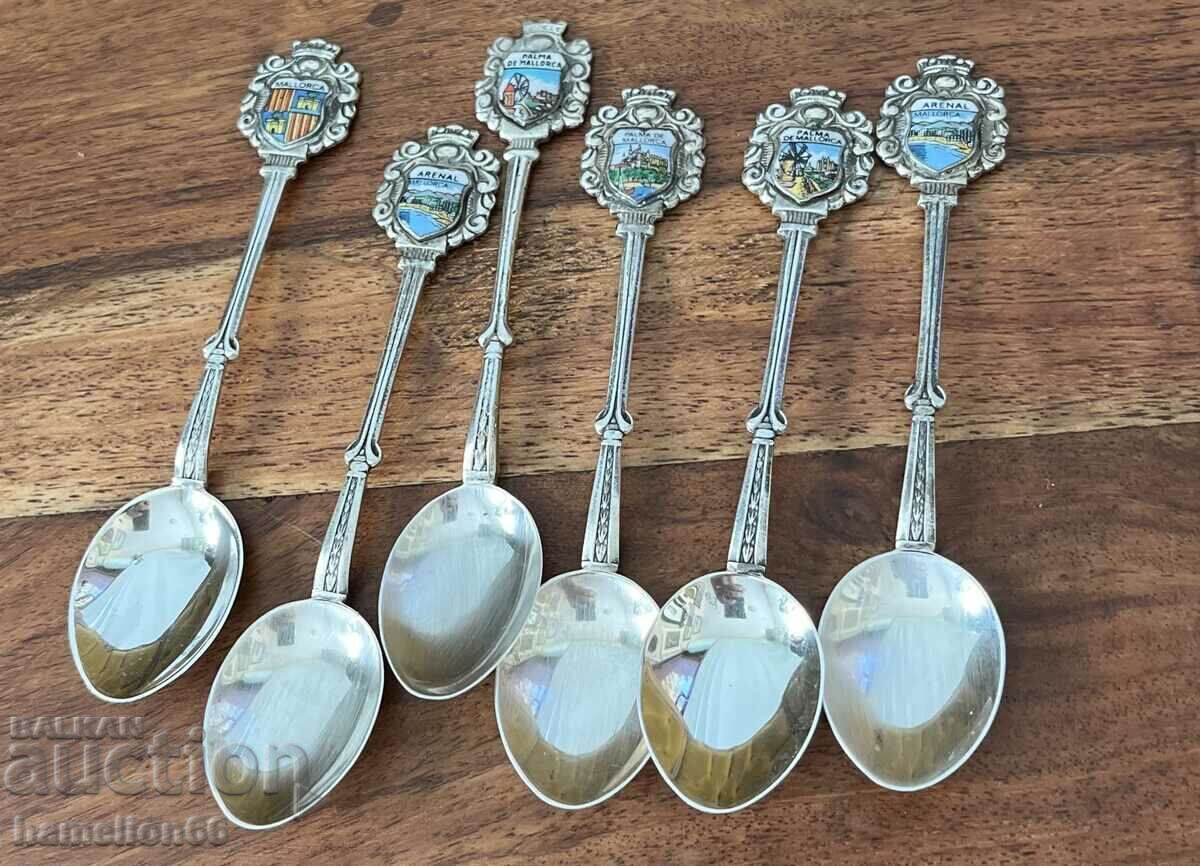 Auction Silver spoons 6 pcs. Auction Silver spoons 6 pcs.