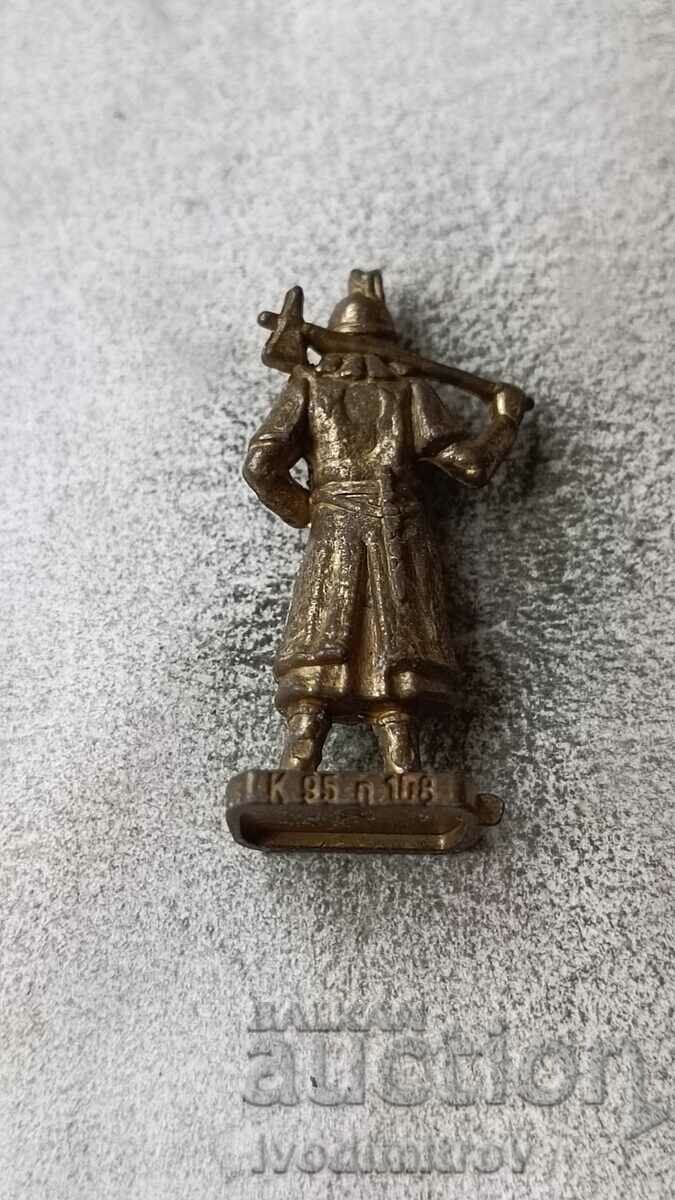 Hun 2 Chocolate Egg Metal Figure with price 4.65 BGN | € 2.38