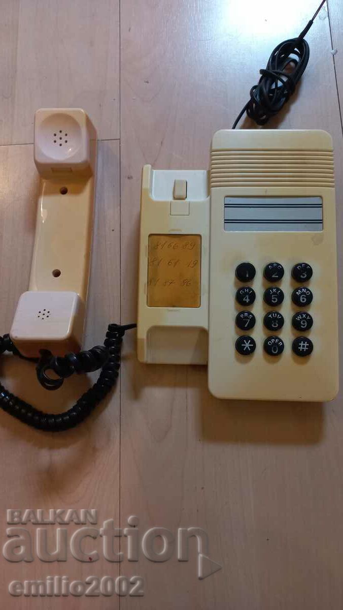 Telephone retro social with price 9.00 BGN | € 4.60