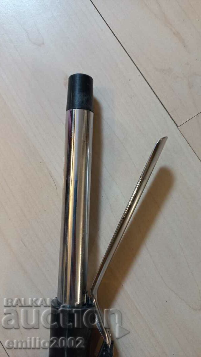 Ρετρό κοινωνικό ψαλιδάκι μαλλιών με τιμή 9.00 BGN | € 4.60