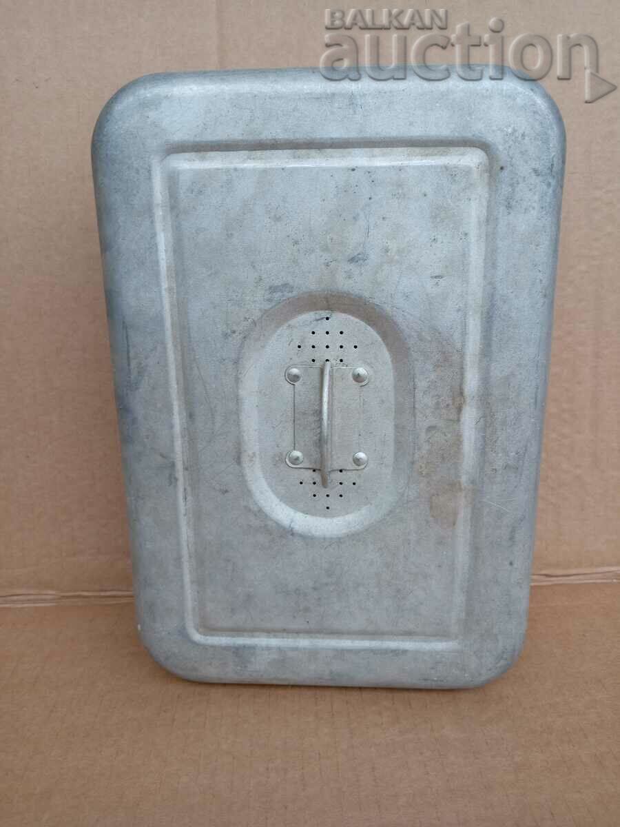 retro vintage huge aluminum food can with price 31.00 BGN | € 15.85 retro vintage huge aluminum food can with price 31.00 BGN | € 15.85