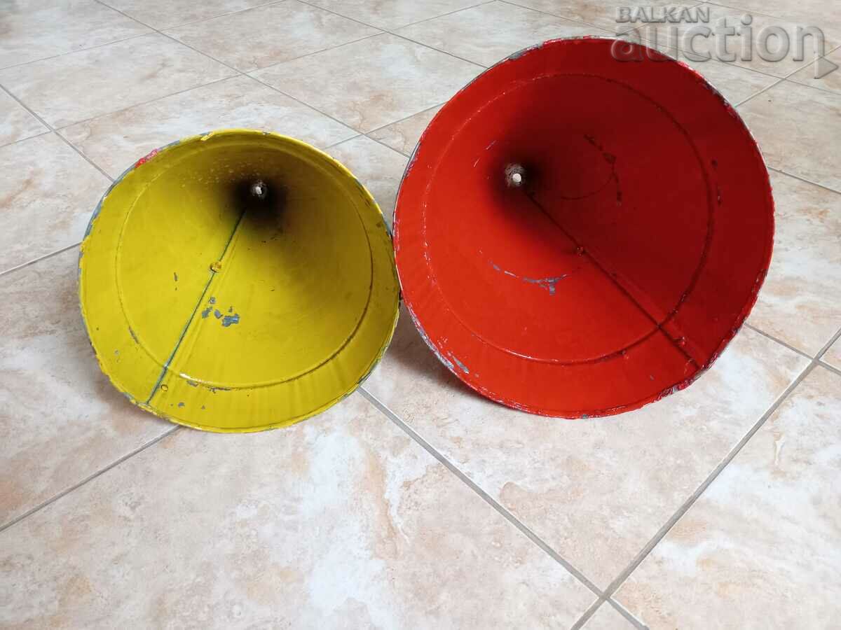 vintage fair χωνάκια από τη δεκαετία του '60 με τιμή 71.00 BGN | € 36.30