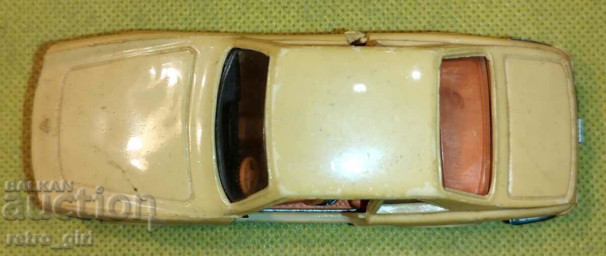 Auction Model for repair or spare parts. Auction Model for repair or spare parts.