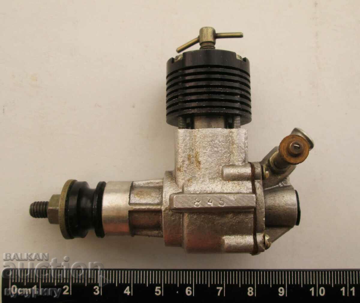 Auction Old engine gasoline engine for airplane model aircraft Auction Old engine gasoline engine for airplane model aircraft