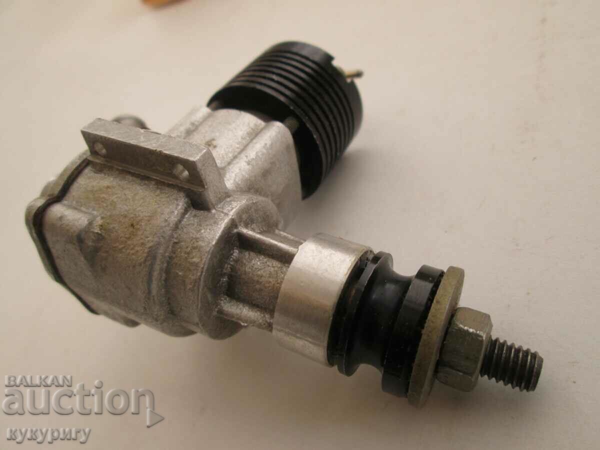 Old engine gasoline engine for airplane model aircraft - 6 Old engine gasoline engine for airplane model aircraft - 6
