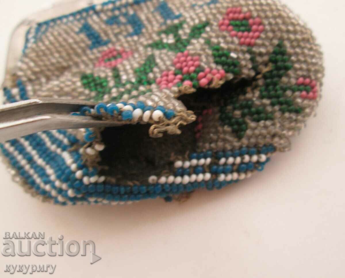 Poșetă veche cu mărgele mărgele împletite 1913 - 6 Poșetă veche cu mărgele mărgele împletite 1913 - 6