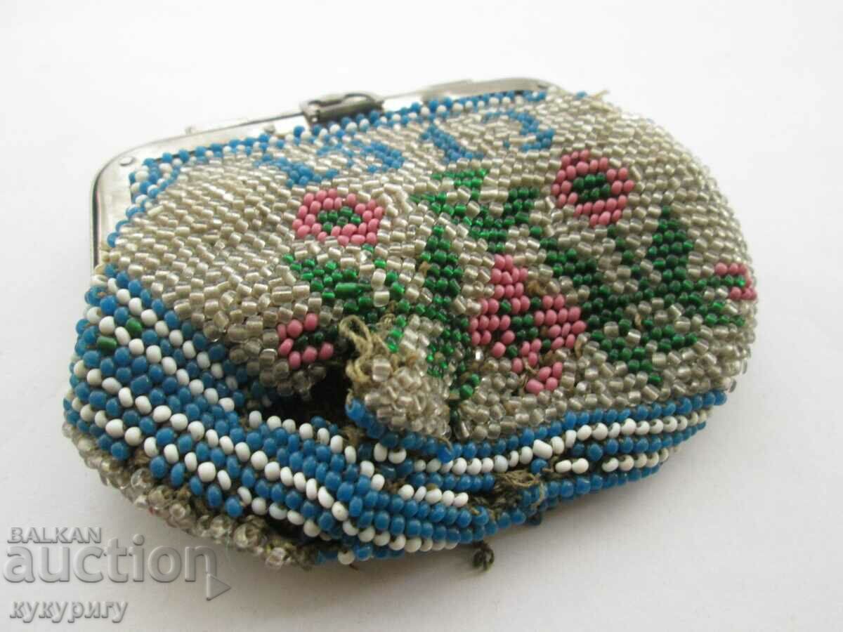 Poșetă veche cu mărgele mărgele împletite 1913 - 7 Poșetă veche cu mărgele mărgele împletite 1913 - 7