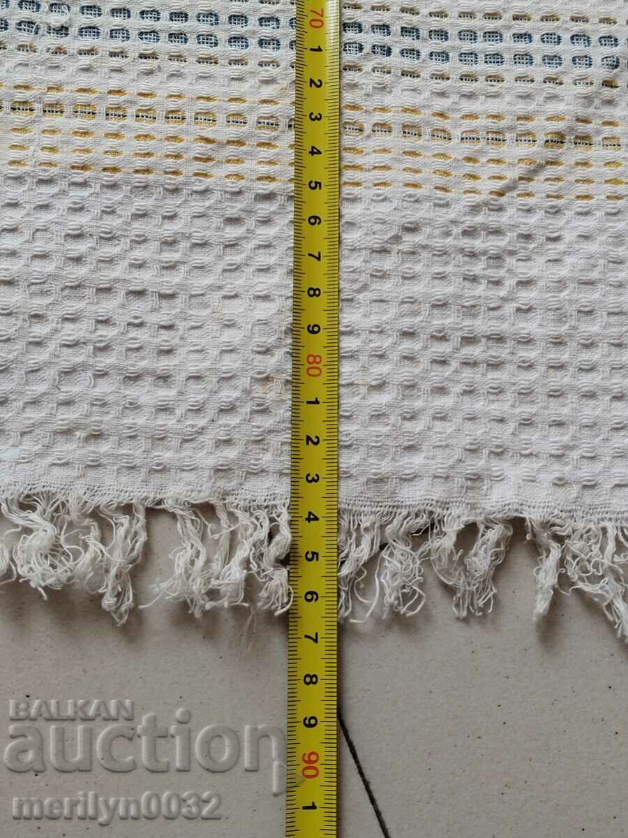 Delivery of Old hand woven cloth kennar embroidery lace Delivery of Old hand woven cloth kennar embroidery lace