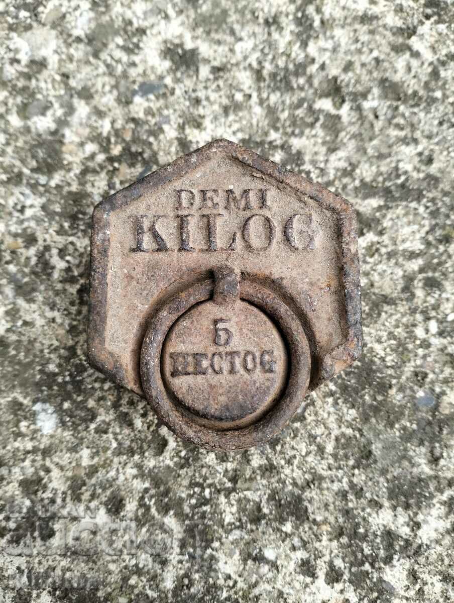 An old collector's scale weight