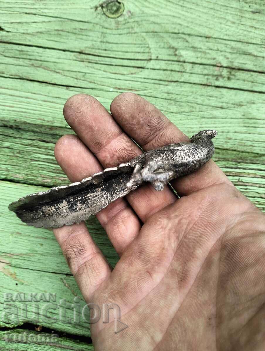 Delivery of Old metal peacocks Delivery of Old metal peacocks