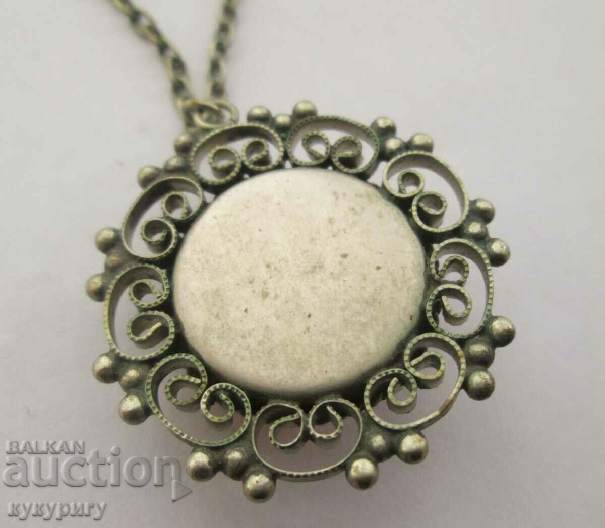 Delivery of Old necklace locket jewelry pendant with amber Delivery of Old necklace locket jewelry pendant with amber