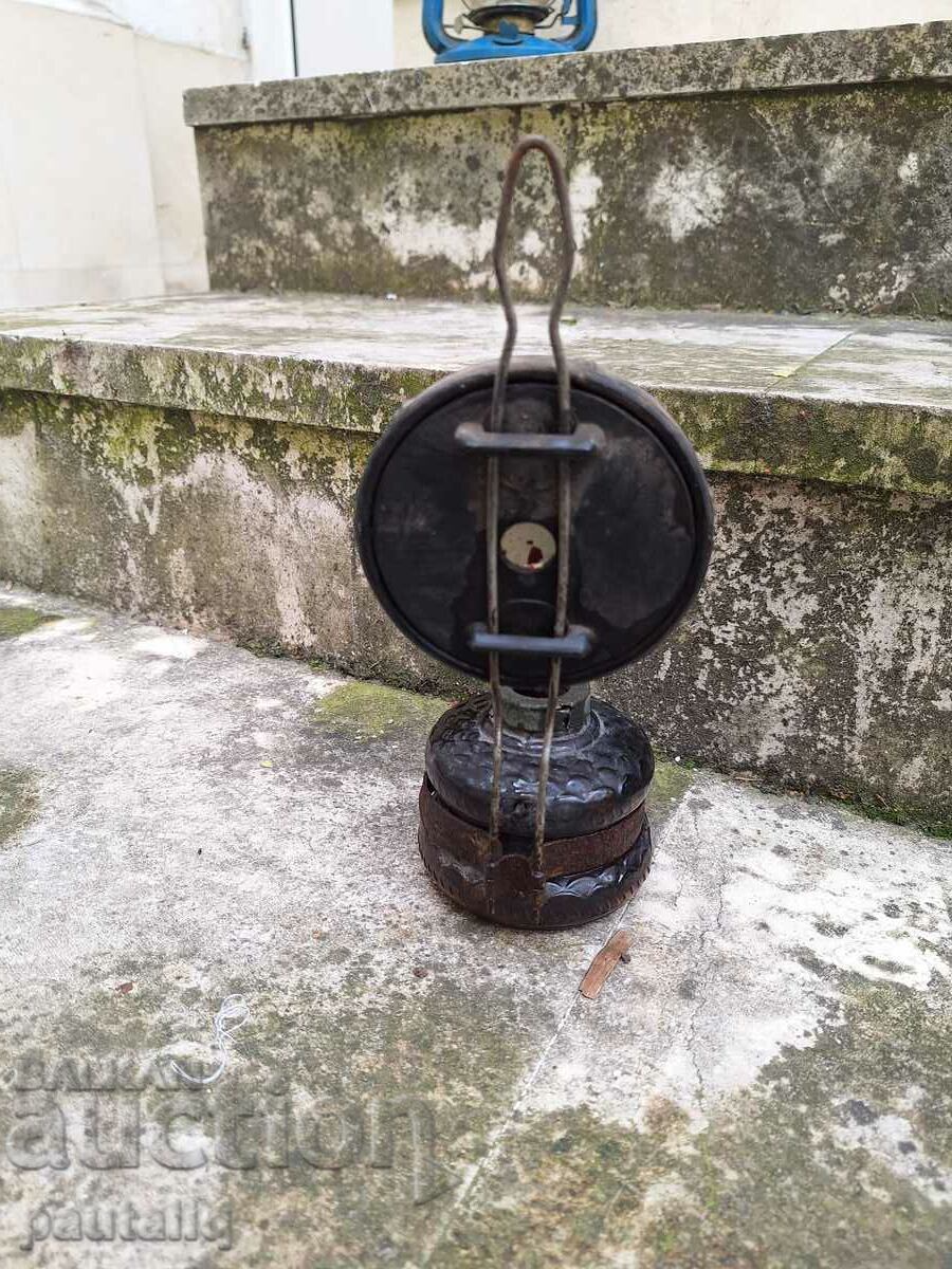 Delivery of GAS LAMP LANTERN BROWN Delivery of GAS LAMP LANTERN BROWN