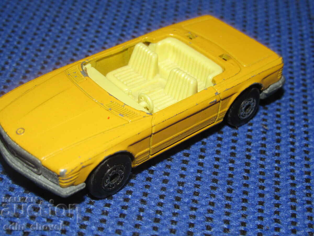 Matchbox England Mercedes 350SL #6