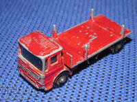 Matchbox England Lesney Leyland Pipe Truck #10