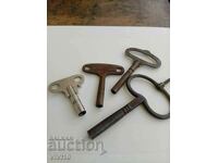 Antique keys for mantel clocks