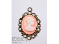 Vintage cameo locket