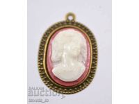 Vintage cameo locket