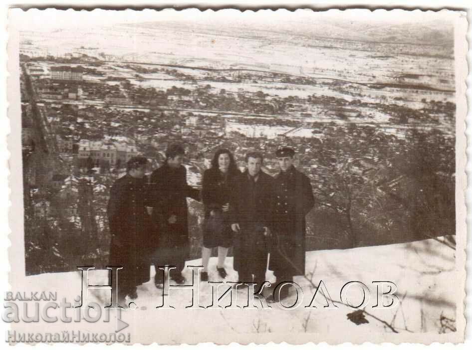 LITTLE OLD PHOTO KYUSTENDIL YOUTH OUT OF TOWN G918